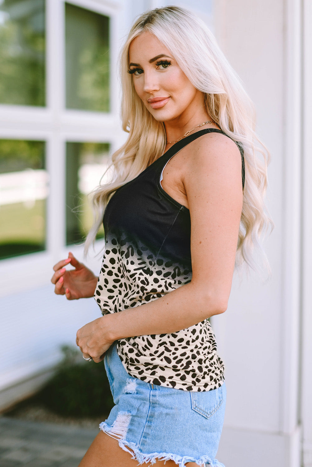 Black Gradient Leopard Lace V Neckline Tank Top