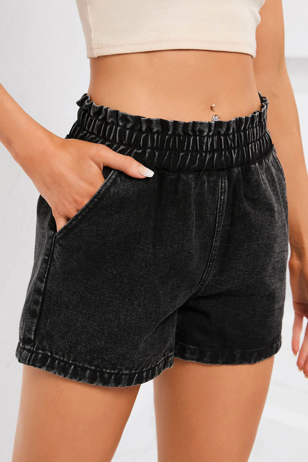 Black Retro Bleach-washed Ruffled Elastic High Waist Denim Shorts