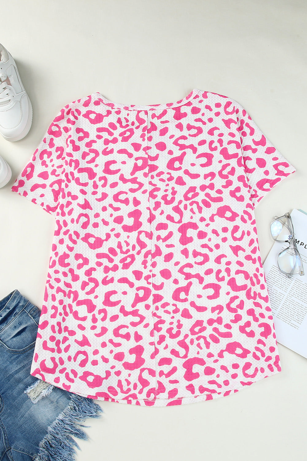 Rose Leopard Print Textured Knit Short Sleeve Plus Size T Shirt