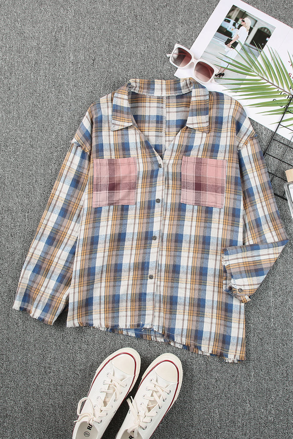 Plaid Pattern Asymmetric Buttons Shirt