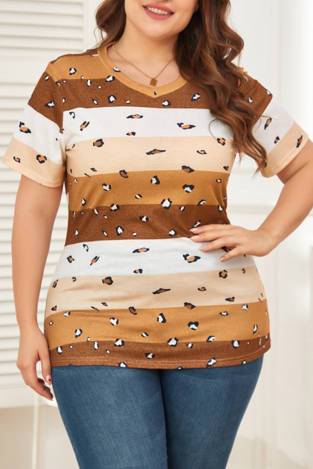 Leopard Color Block V Neck Plus Size T Shirt
