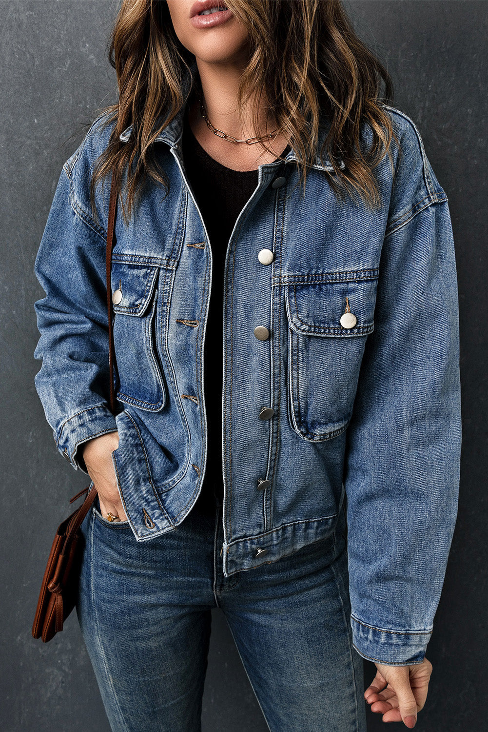 Turn Down Collar Pocket Buttoned Denim Jacket