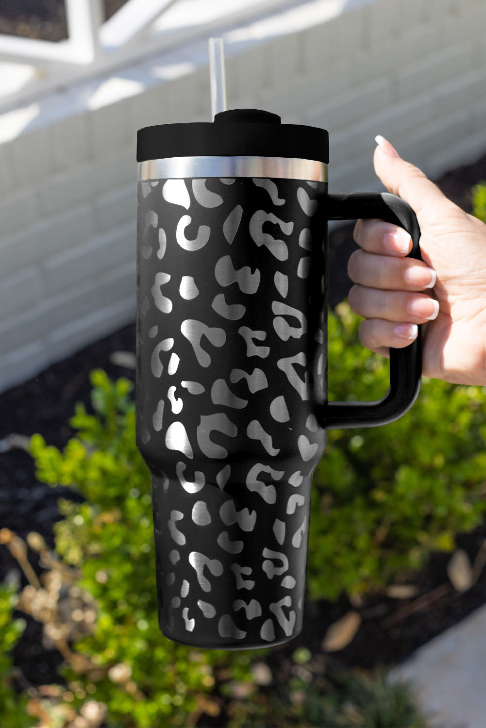 White Leopard Print 40OZ Stainless Steel Portable Cup with Handle