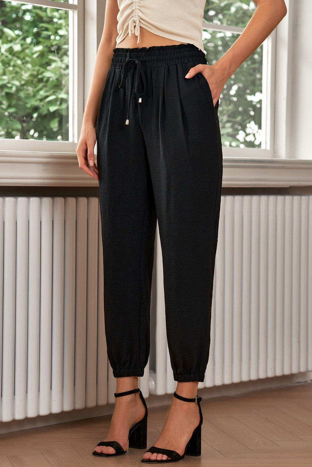 Black Solid Color Drawstring Smocked Waist Joggers