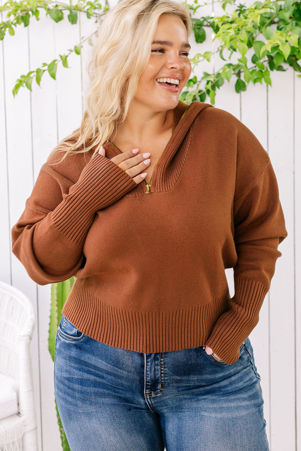 Rose Solid Ribbed Trim Plus Size Zip Collar Sweater