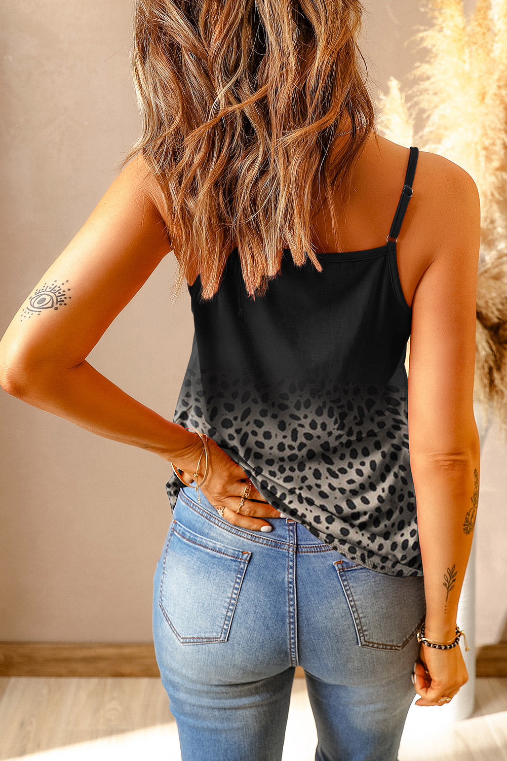 Black Gradient Leopard Lace V Neckline Tank Top