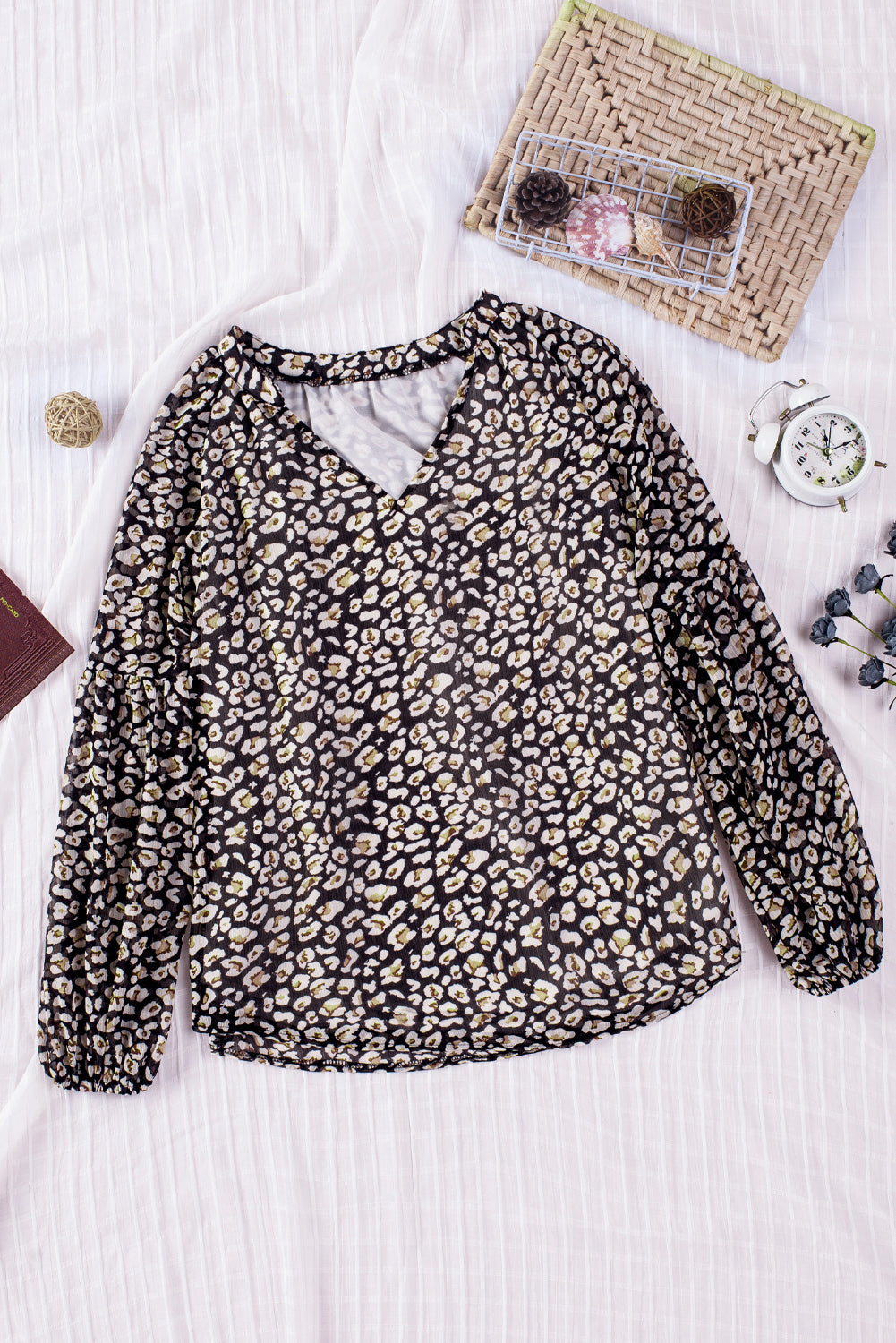 Green Floral Print V Neck Long Puff Sleeve Top