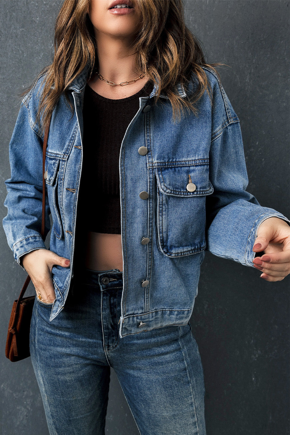 Turn Down Collar Pocket Buttoned Denim Jacket