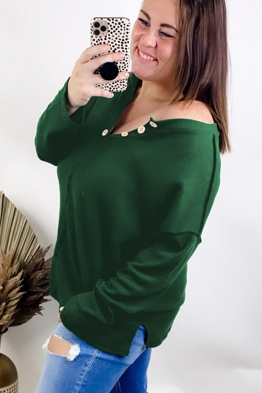 Green Exposed Seam Henley Buttoned Plus Size Long Sleeve Top