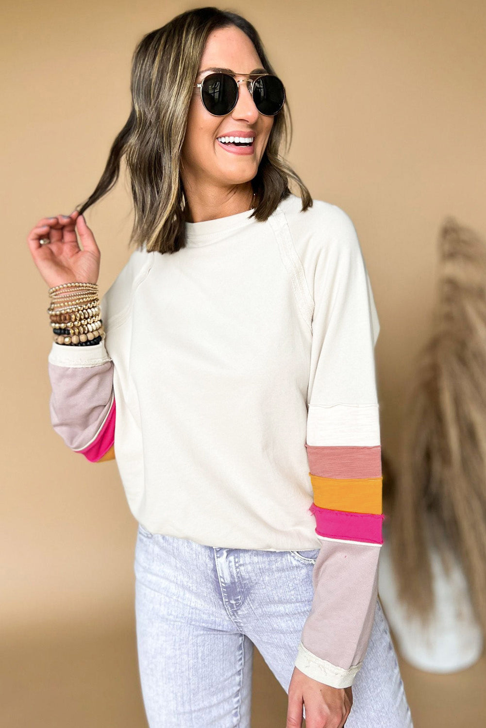 Beige Exposed Seam Colorblock Raglan Sleeve Pullover Top