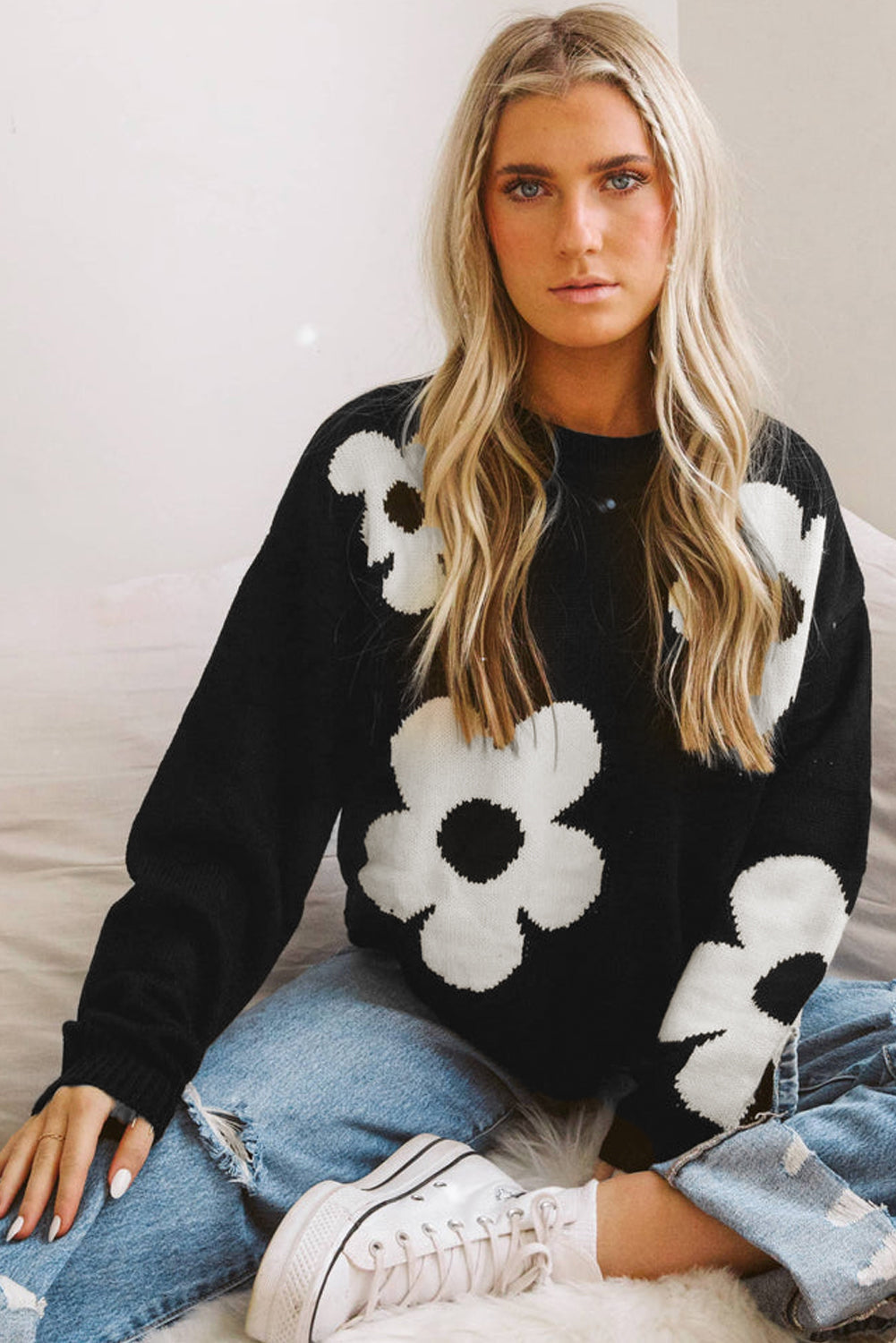 Black Big Flower Pattern Knit Sweater