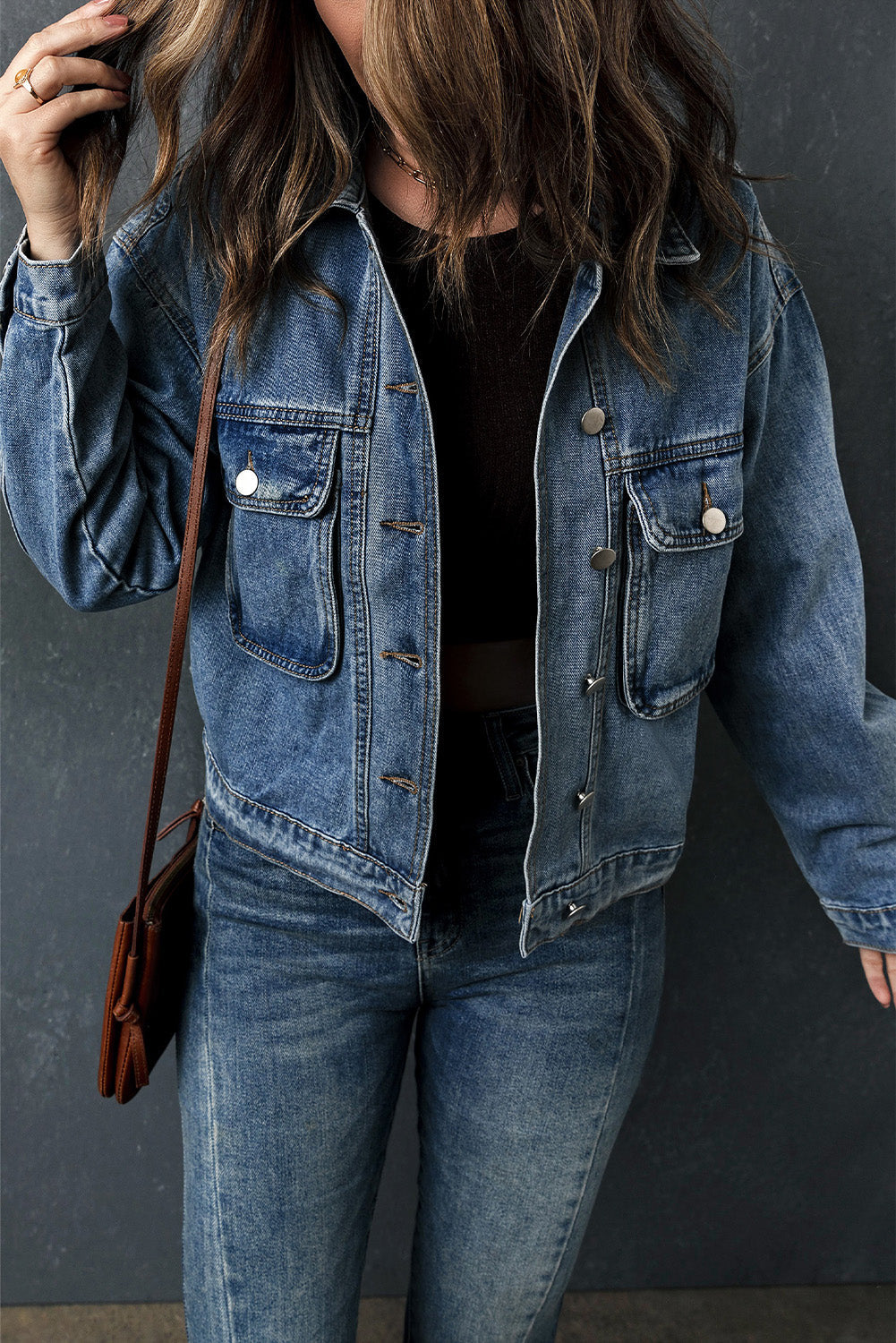 Turn Down Collar Pocket Buttoned Denim Jacket