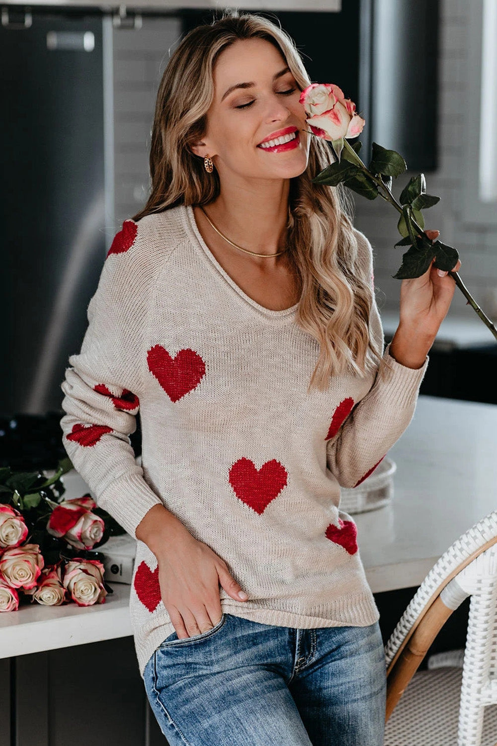 Red Heart Pattern V Neck Knit Sweater