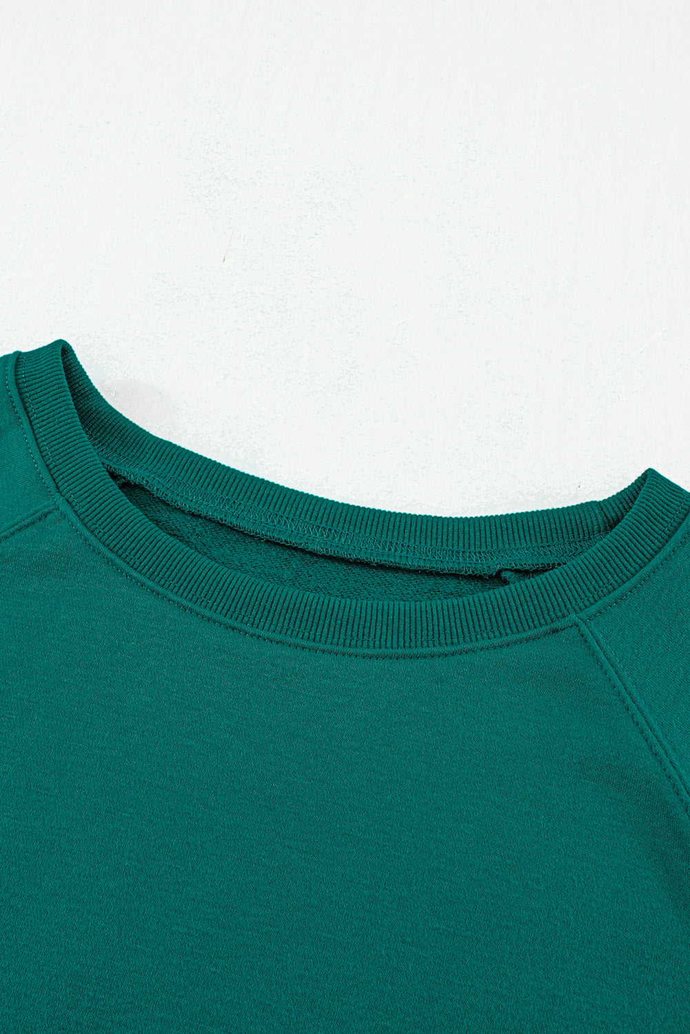 Green Raglan Patchwork Sleeve Pullover Sweatshirt