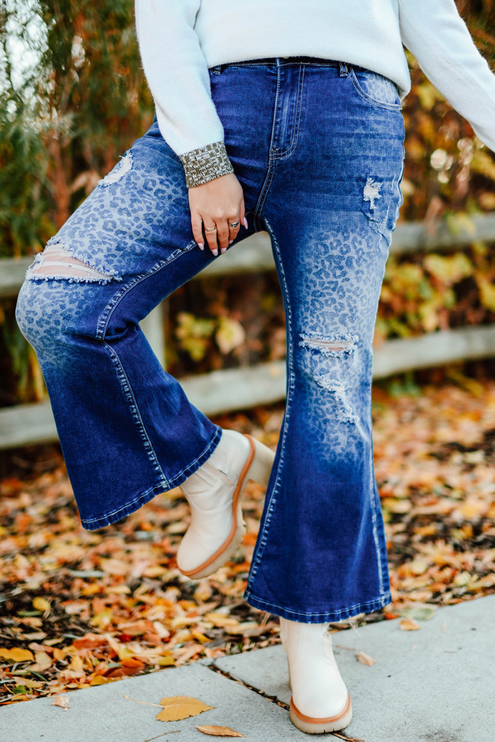 Blue Secluded Leopard Wash Plus Size Jeans