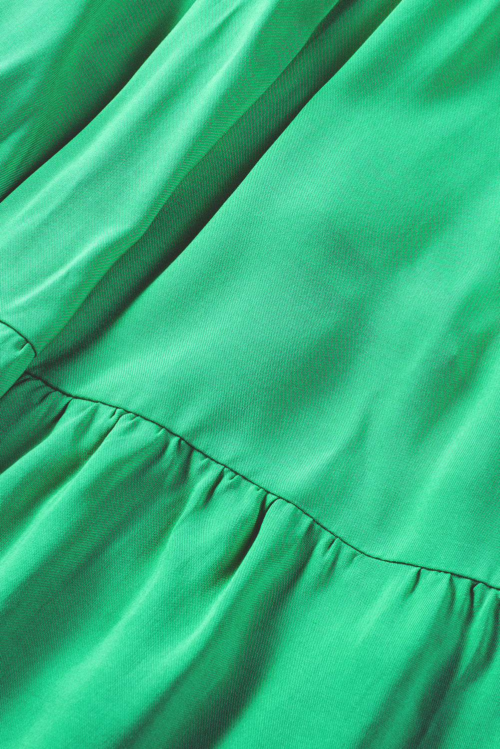 Green Notch V Neck Bubble Sleeve Tiered Maxi Dress