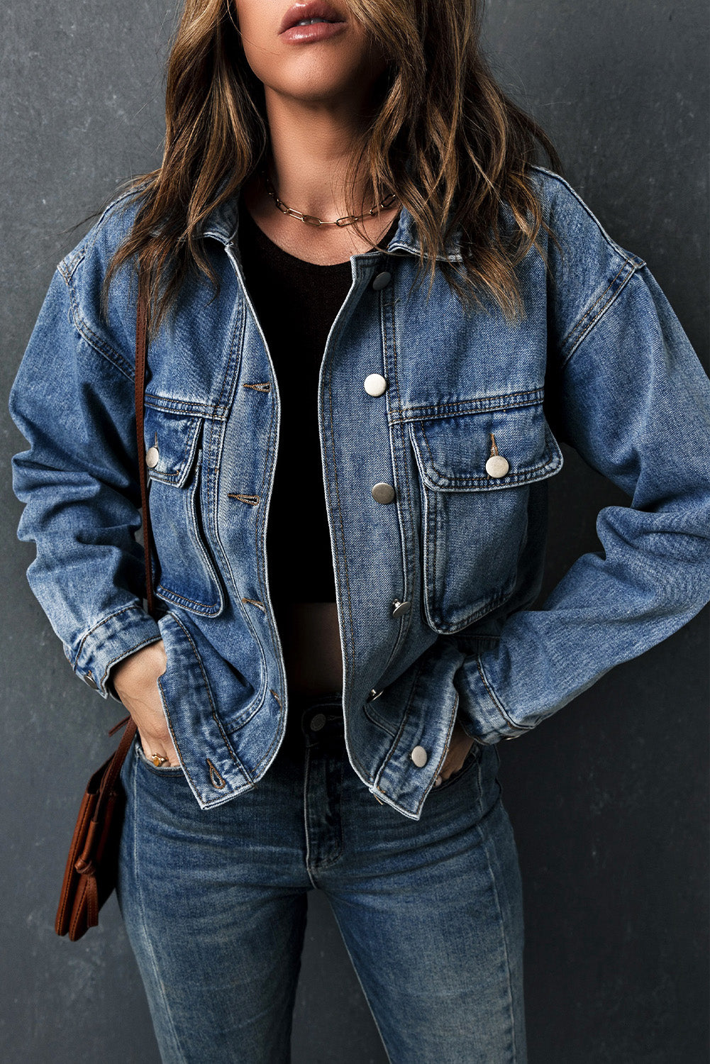 Turn Down Collar Pocket Buttoned Denim Jacket