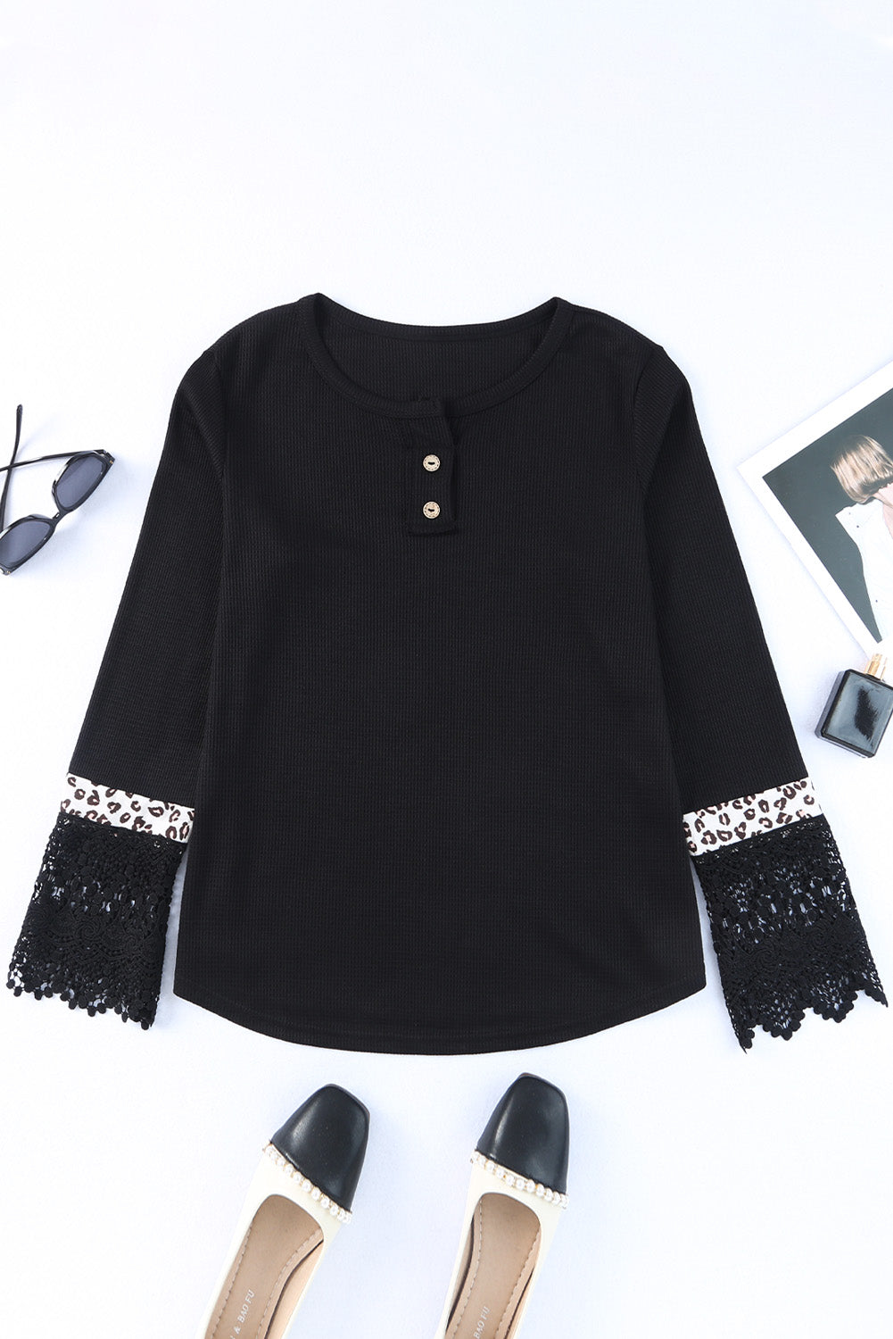 Black Lace Leopard Splicing Buttoned Knit Top