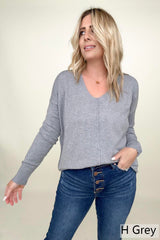 Front Seam Light Knit Sweater